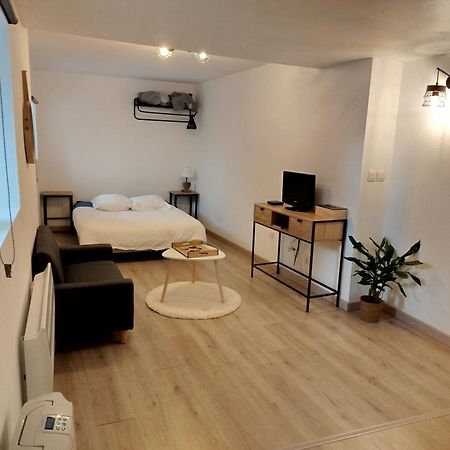 Chez Mathilde, Studio Sur Laval Laval  Esterno foto